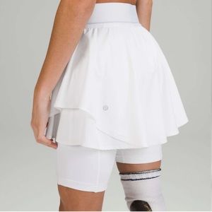 LULULEMON Court Rival High Rise Tennis Skirt in White Size 8